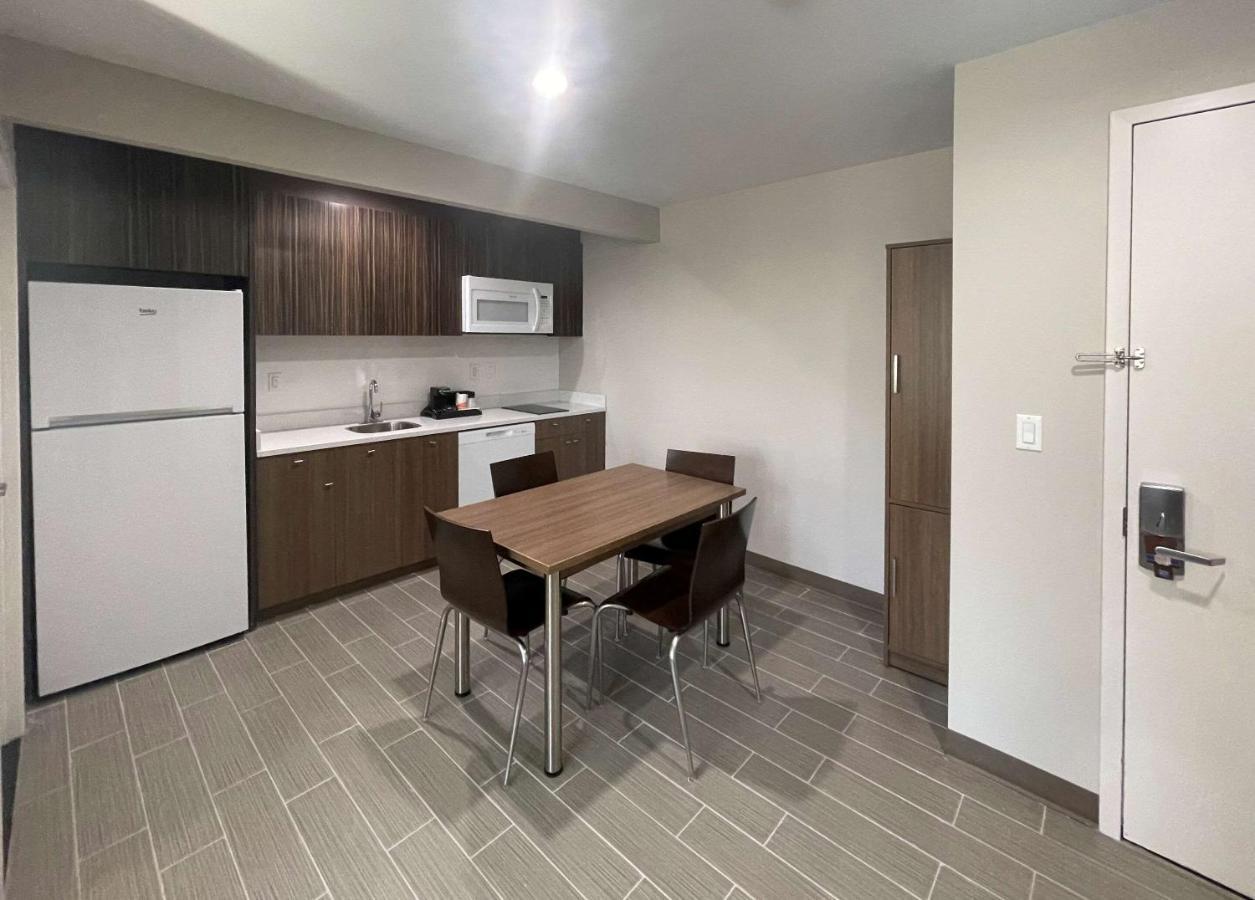 Mainstay Suites New York Exterior foto
